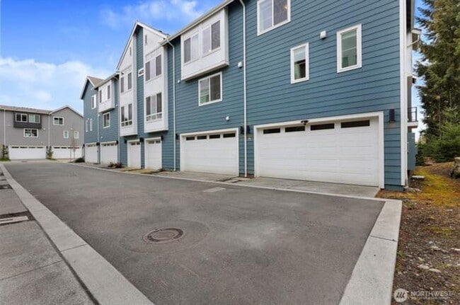 Photo - 6633 NE 188th Ct