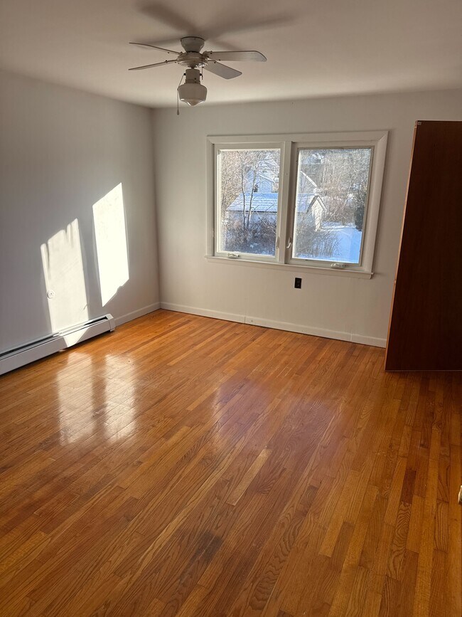 Photo - 147 State St Unidad 10