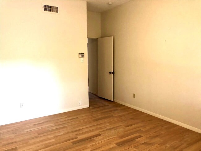 Photo - 15650 Pebble Lake Dr