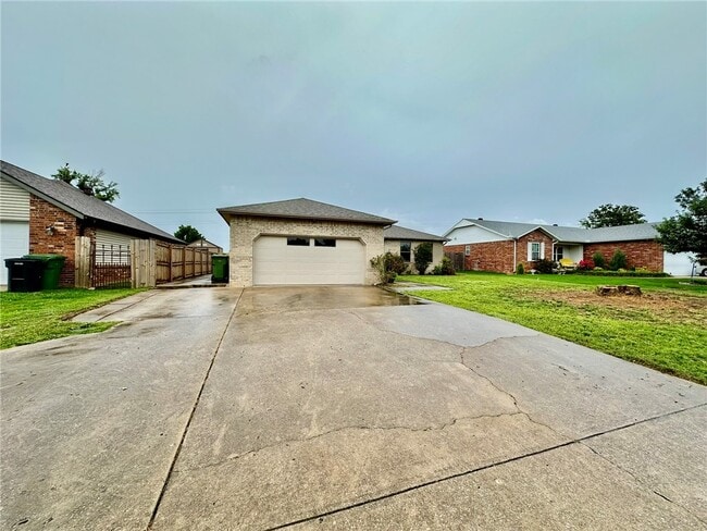 Photo - 2311 W Willow St