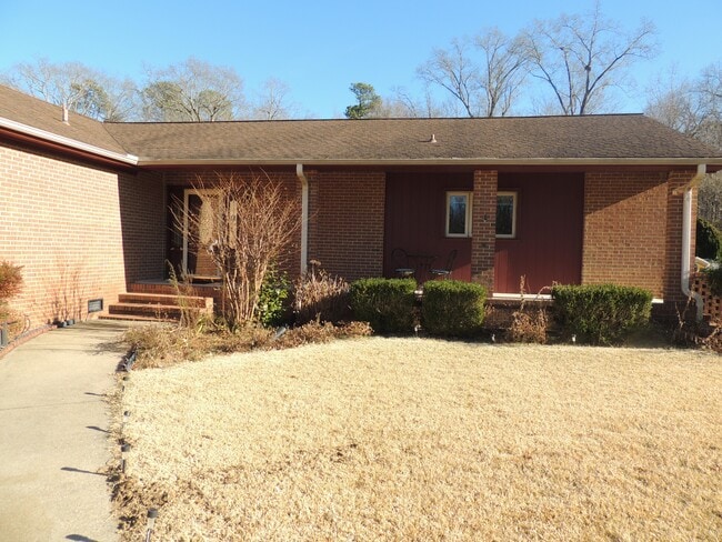 Photo - 2549 Bogese Dr