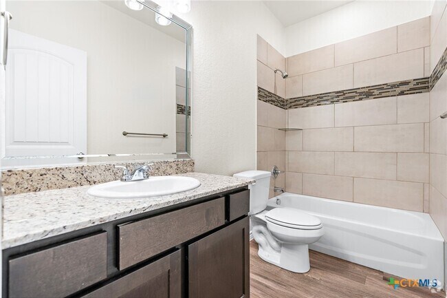 Building Photo - 4905 Rose Gdn Lp Rental