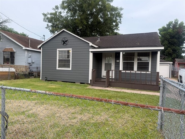 230 Burress St