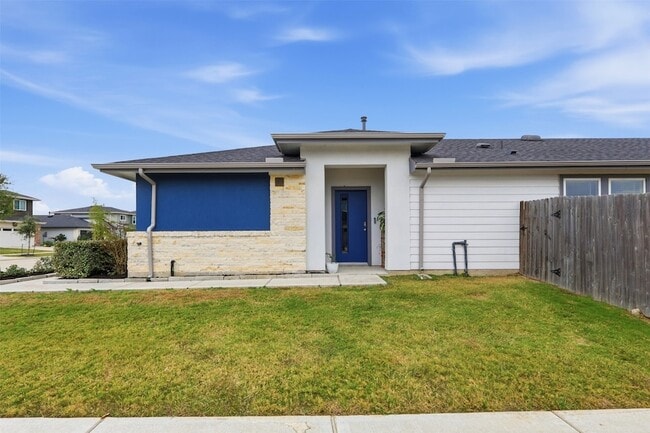 Photo - 2915 Newington Ln