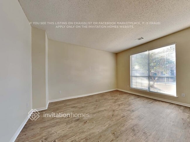 Photo - 7402 Euclid Dr