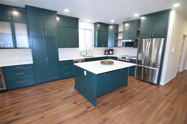 Photo - 1120 Clark Brothers Dr House