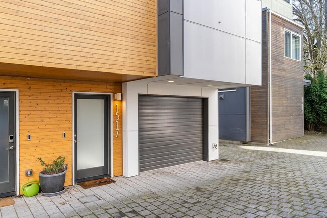 Photo - 1517 NW 64th St