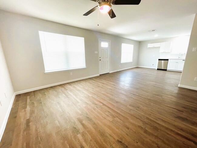 Photo - 340 Rd 5105
