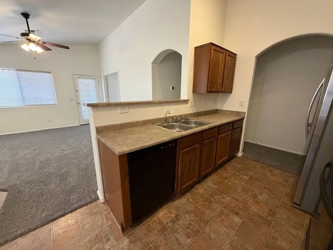 Photo - Beautiful Home for Rent in Goodyear! NEW CARPET and FRESH PAINT!