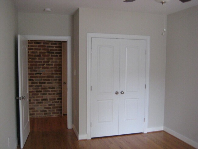 Photo - 715 W Clay St Unit A