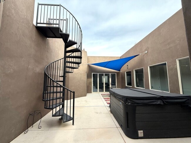 Photo - Luxury partially furnished home for rent!