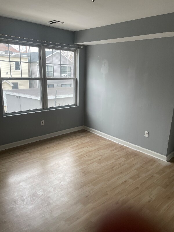 Photo - 40 Watson St Apartment Unit 1
