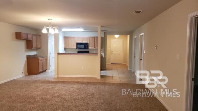 Photo - 3823 Chesterfield Ln