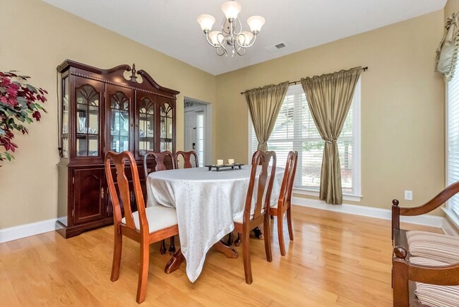 Photo - 7012 City View Dr
