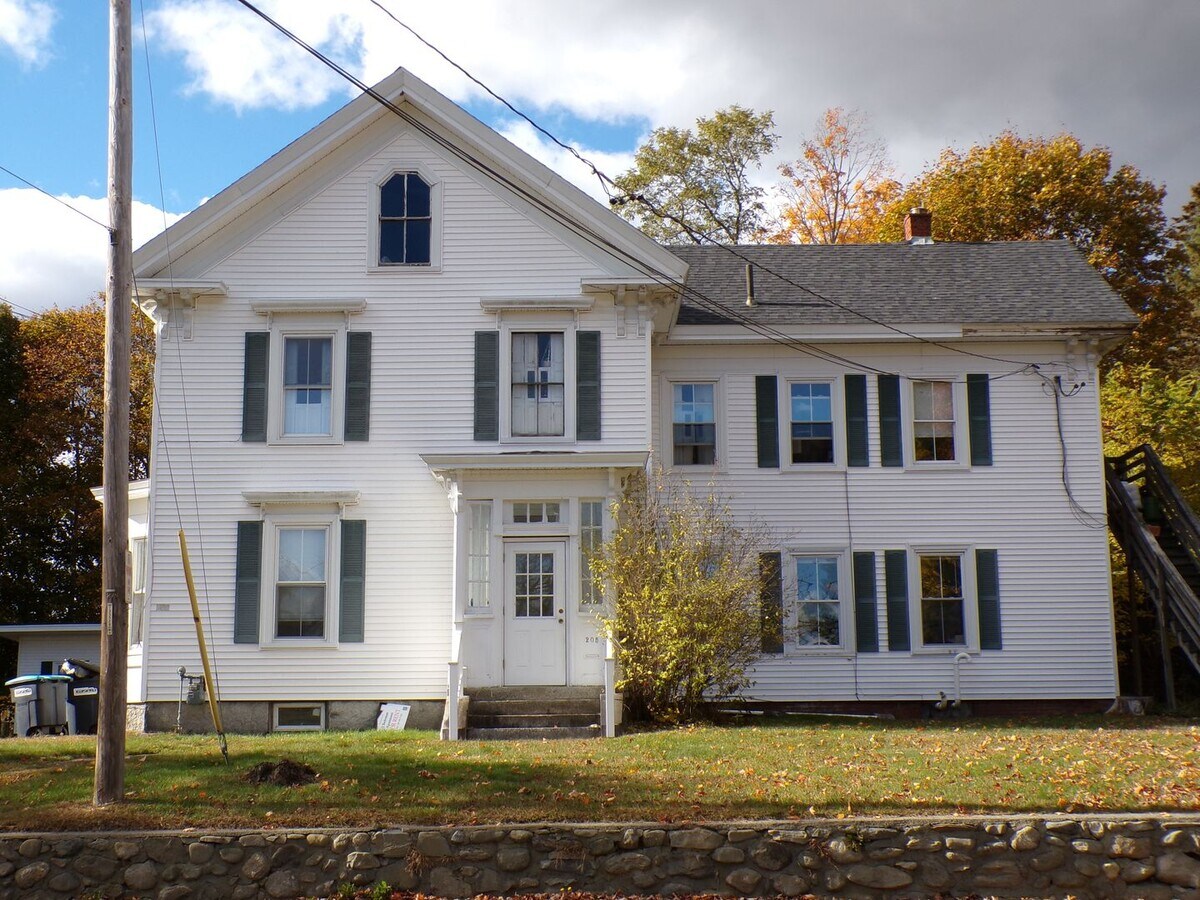 Photo - 205 Main St Unit 1