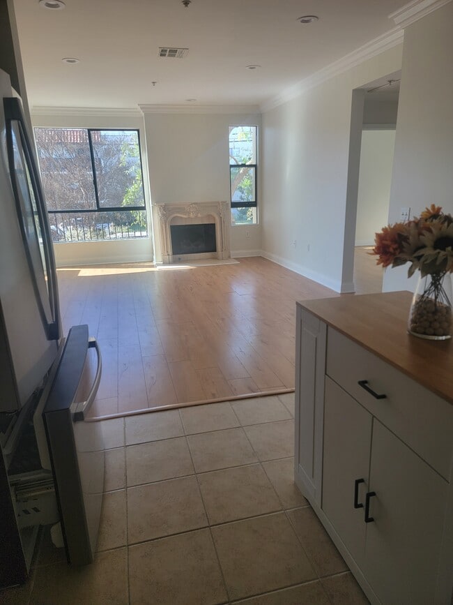 Photo - 6938 Laurel Canyon Blvd Unidad # 101