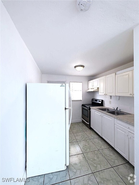Building Photo - 3135 Blount St Rental