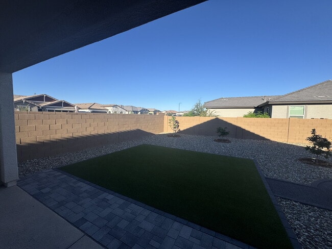 Photo - 32067 N Wayne Ln