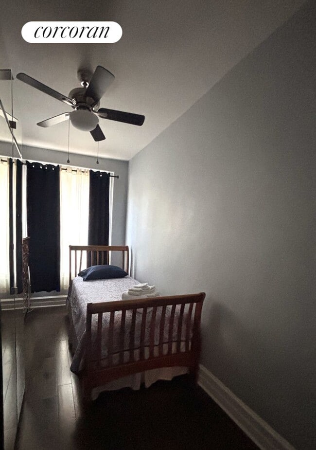 Photo - 409 Hawthorne St