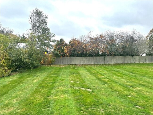 Photo - 31 Garfield Ave Unit 1