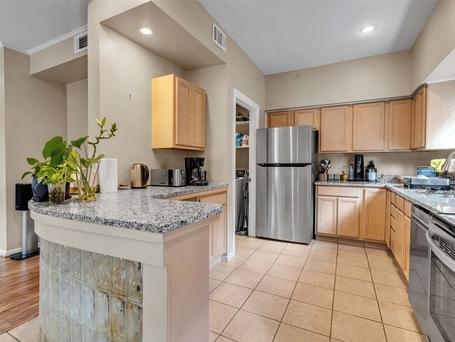 Photo - 701 Bering Dr Unit 806