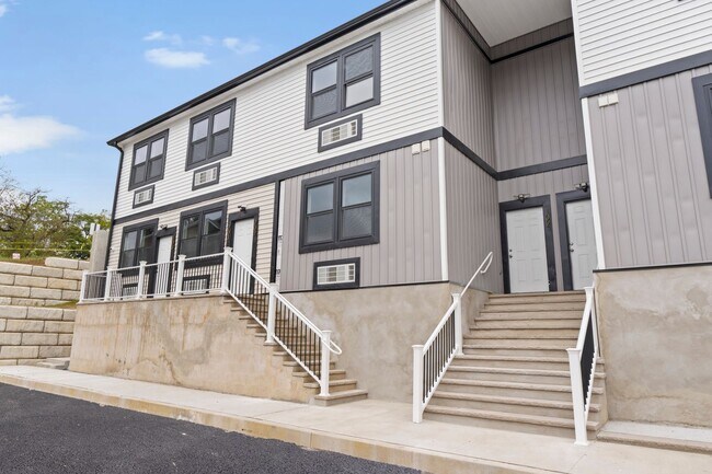 Photo - Renovated 1 bedroom, 1 bathroom Unidad 403-201