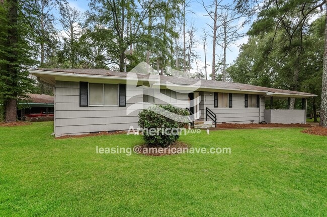 Photo - 1938 Camellia Ln