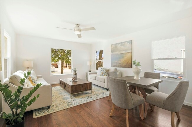 Photo - 4649 60th St