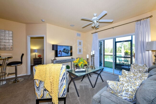 Photo - Courtney Isles