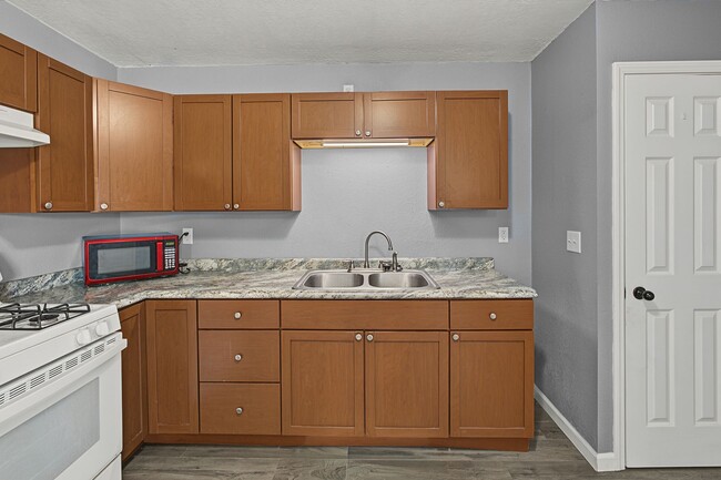 Photo - 1010 S Washington St Unit #2