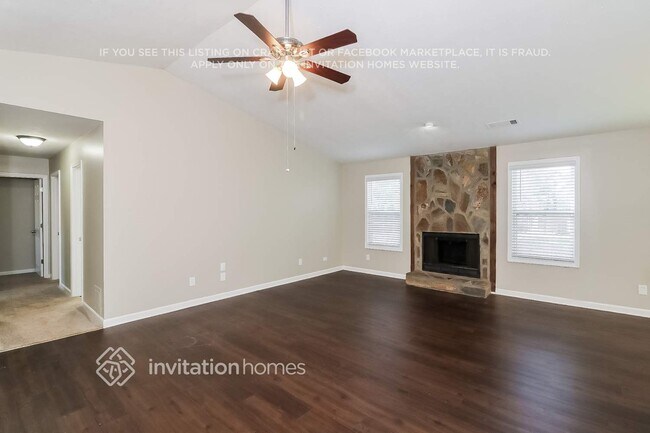 Photo - 3377 Tia Trace NW