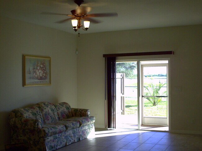 living room w sleeper & nice view - 7256 David Blvd