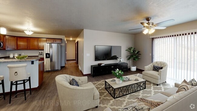 Building Photo - TOWN HOME WITH INDIVIDUAL ENTRANCE, WALK O...