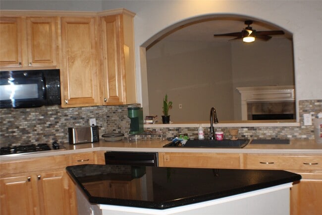 Photo - 1718 Heddon Falls Dr