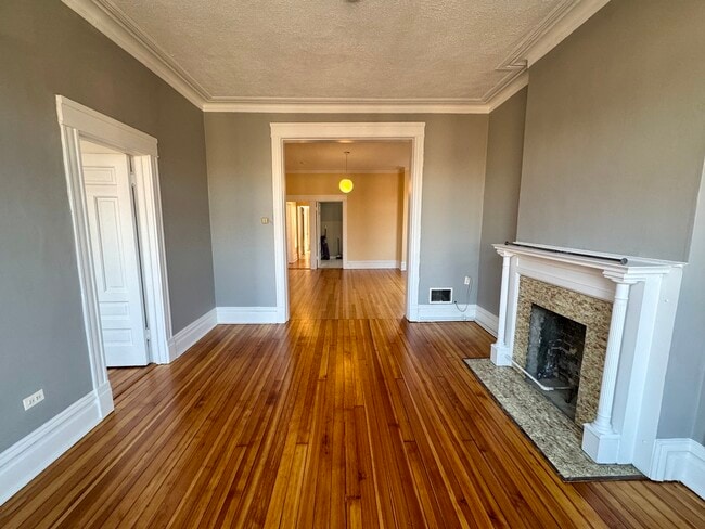 Photo - 1331 N Maplewood Ave Unidad 3