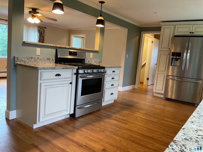 Photo - 25 Medford St