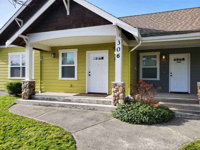 Photo - 306 S Main St Unit A1