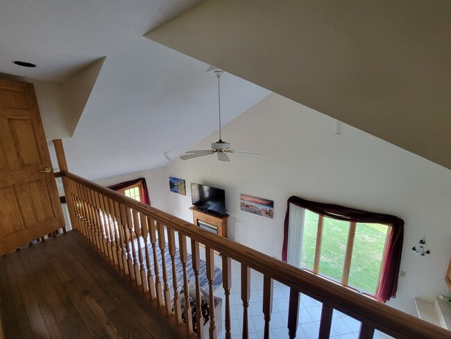 Photo - 3325 Cumming Ave