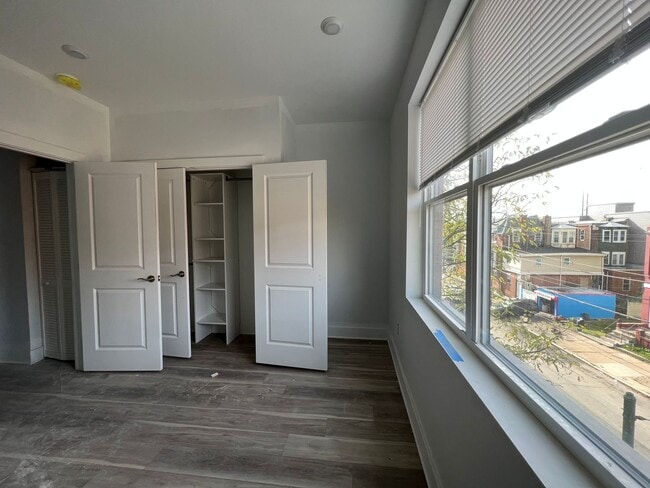 1213 N 41st