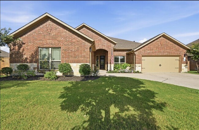Photo - 135 Clearwater Wy