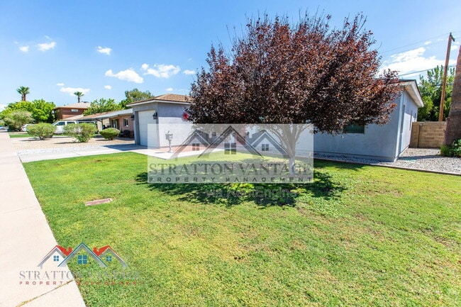 Photo - 2249 E Sells Dr