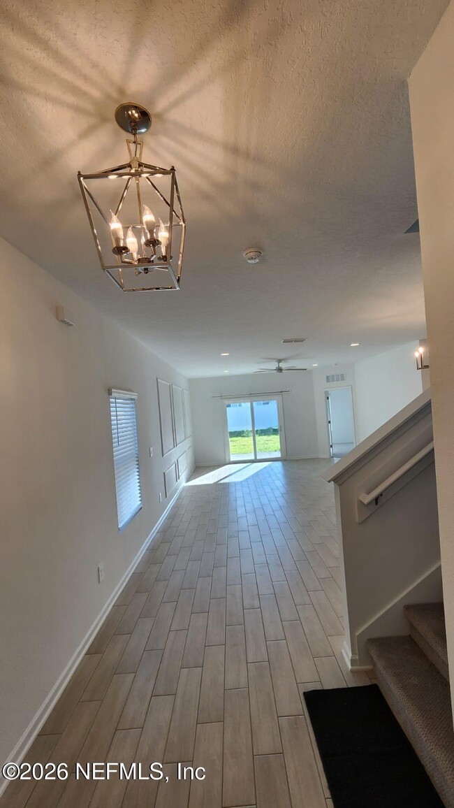 Photo - 97 Carbonell Pl