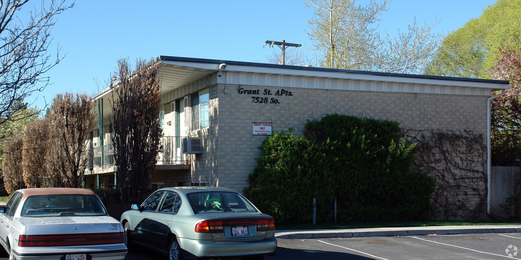 Photo - Grant Street Apartments