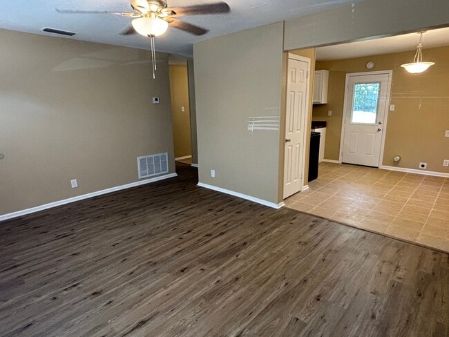 Photo - 5920 Windy Hill Cir S