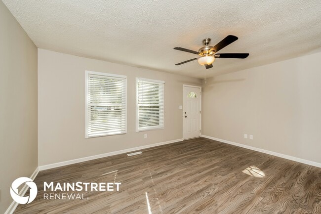 Photo - 6482 Chrissy Dr