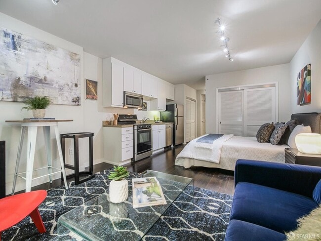 Photo - 199 New Montgomery St