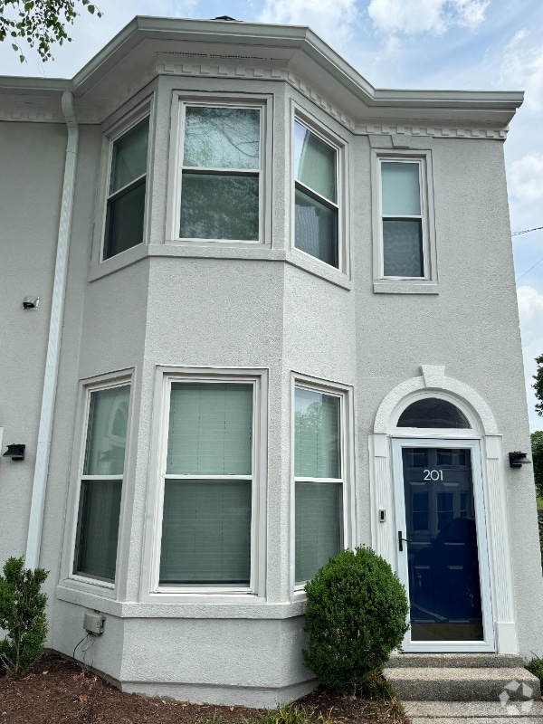 Building Photo - 201 Fairmont Ct Rental