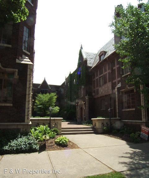 Photo - 775 E Broad St