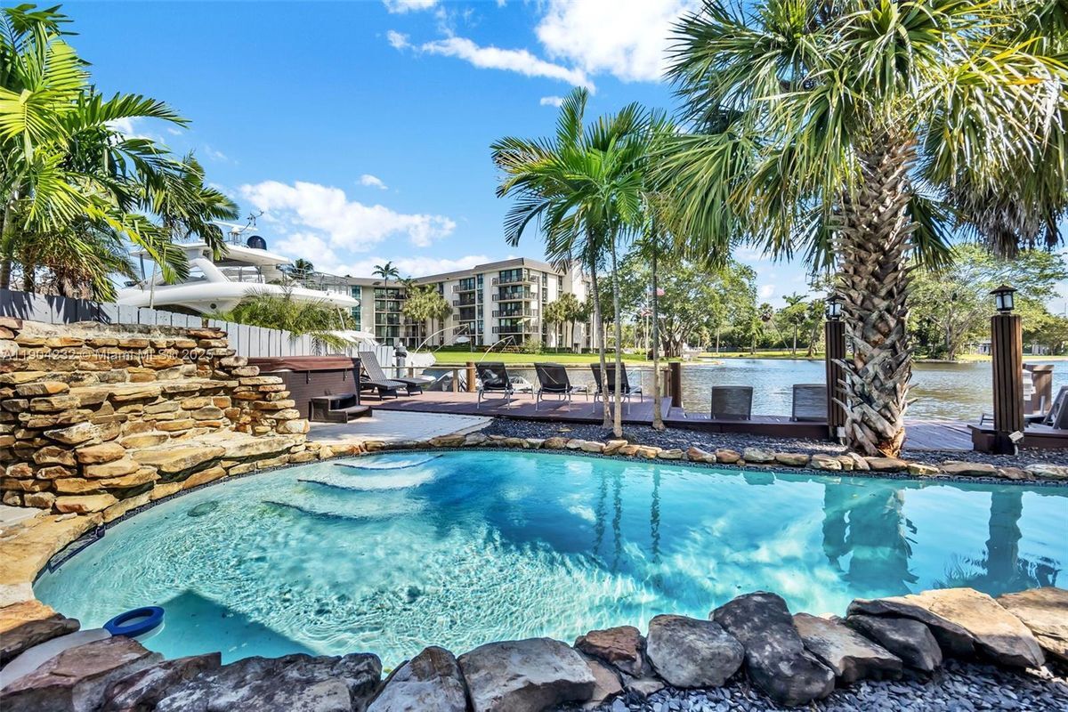 Photo - 1030 SW 14th Terrace