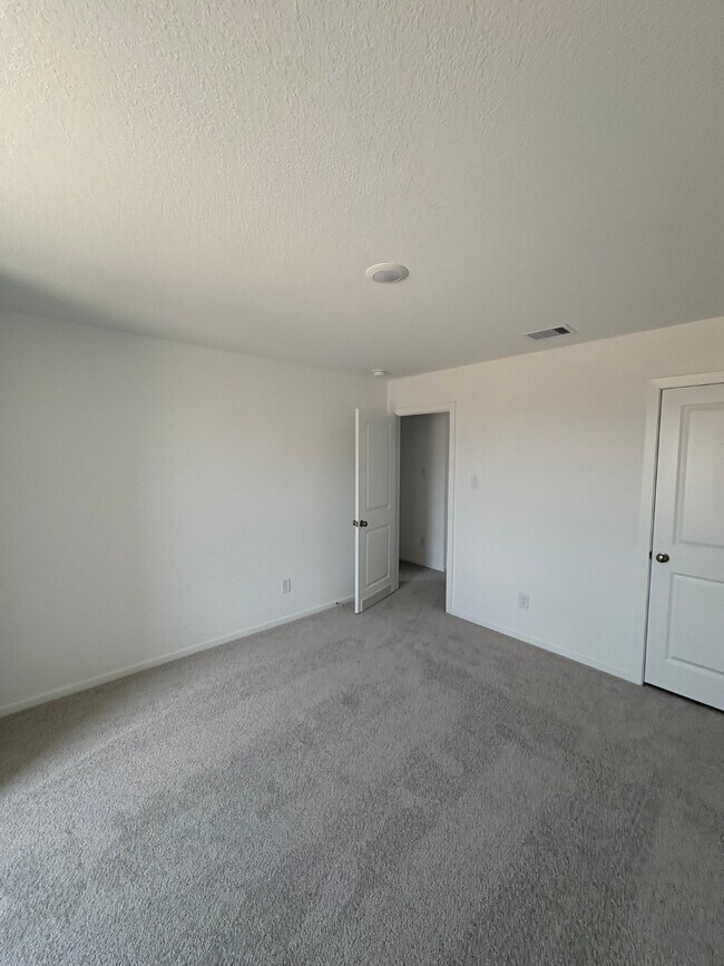 Photo - 16810 Great Highlands Dr